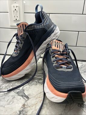 Hoka One Running Shoes  Bondi 6 Navy blue & Peach  10.5